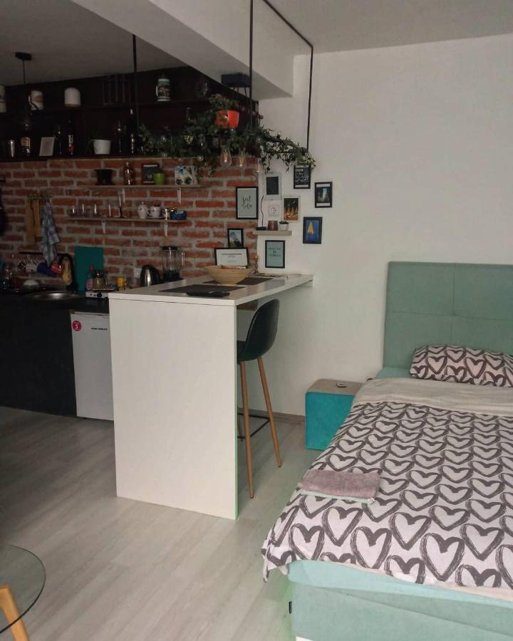 Park Apartment フォチャ エクステリア 写真
